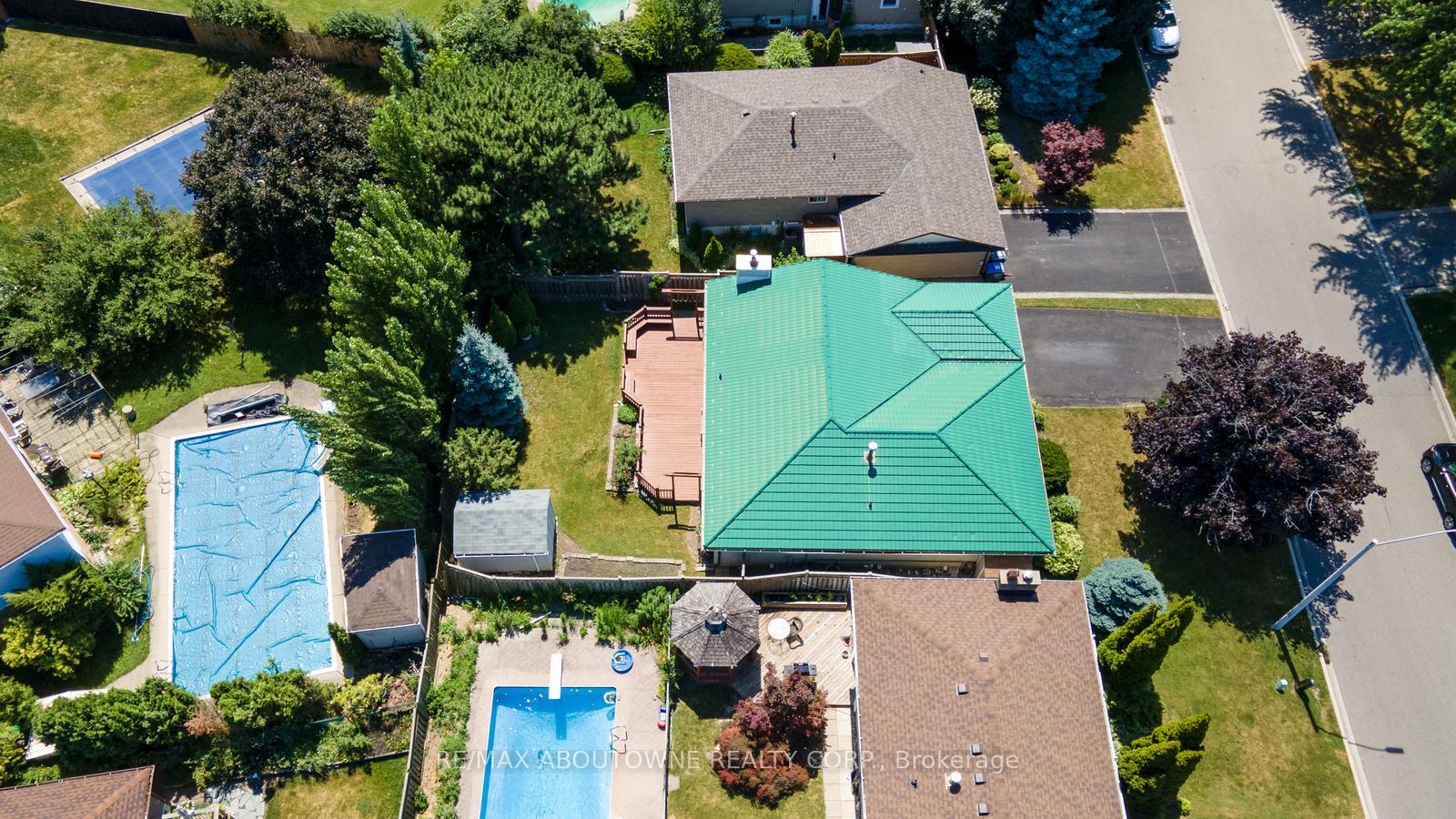 Photo 37 of 15 Lockton Crescent, Brampton, Brampton East — HOMEH