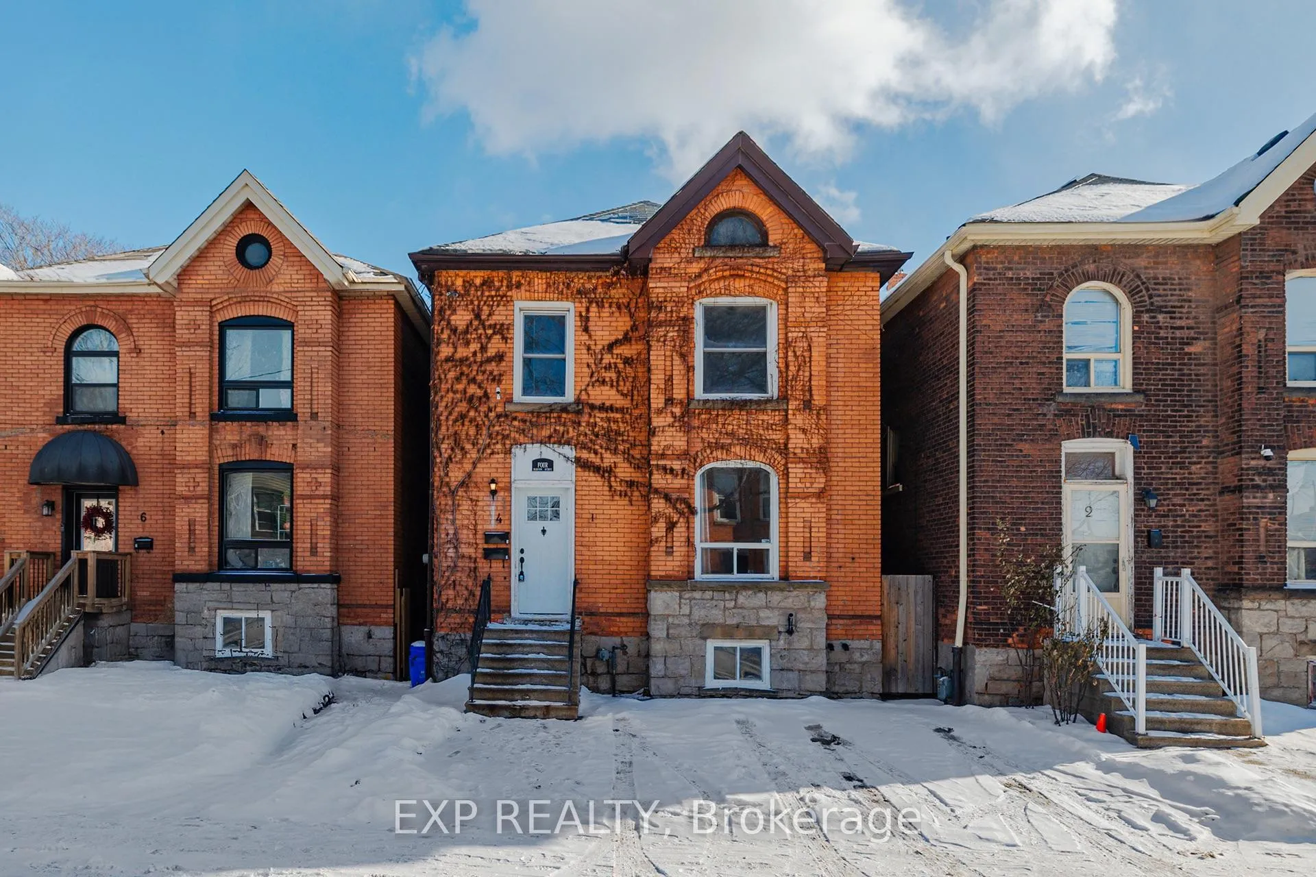 Photo 1 of 4 Madison Avenue, Hamilton, Gibson — HOMEH