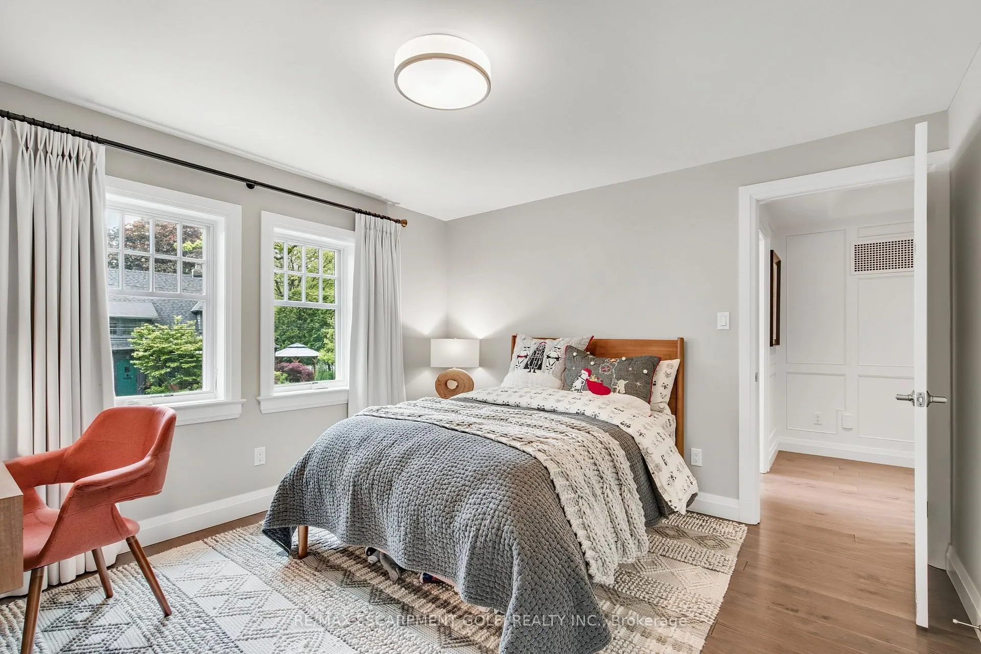 Photo 28 of 61 Oak Knoll Drive, Hamilton, Westdale — HOMEH
