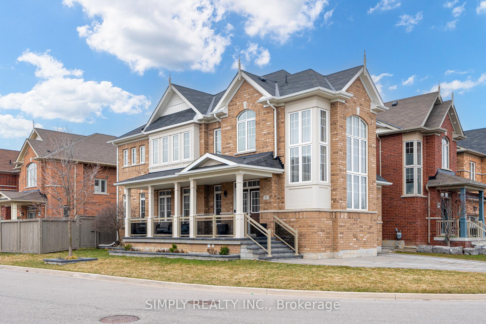 Photo 3 of 45 Humberstone Crescent, Brampton, Northwest Brampton — HOMEH