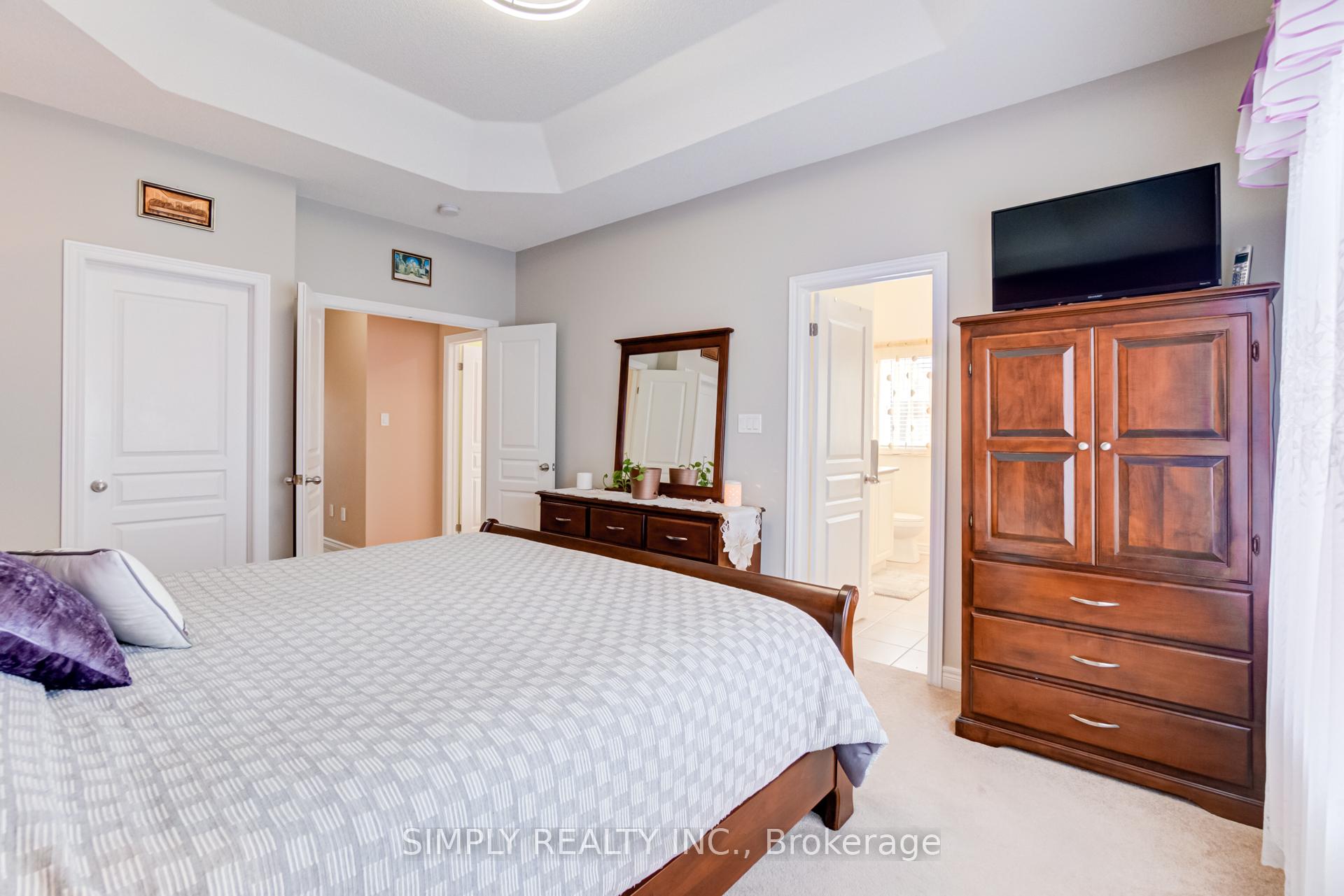 Photo 68 of 45 Humberstone Crescent, Brampton, Northwest Brampton — HOMEH