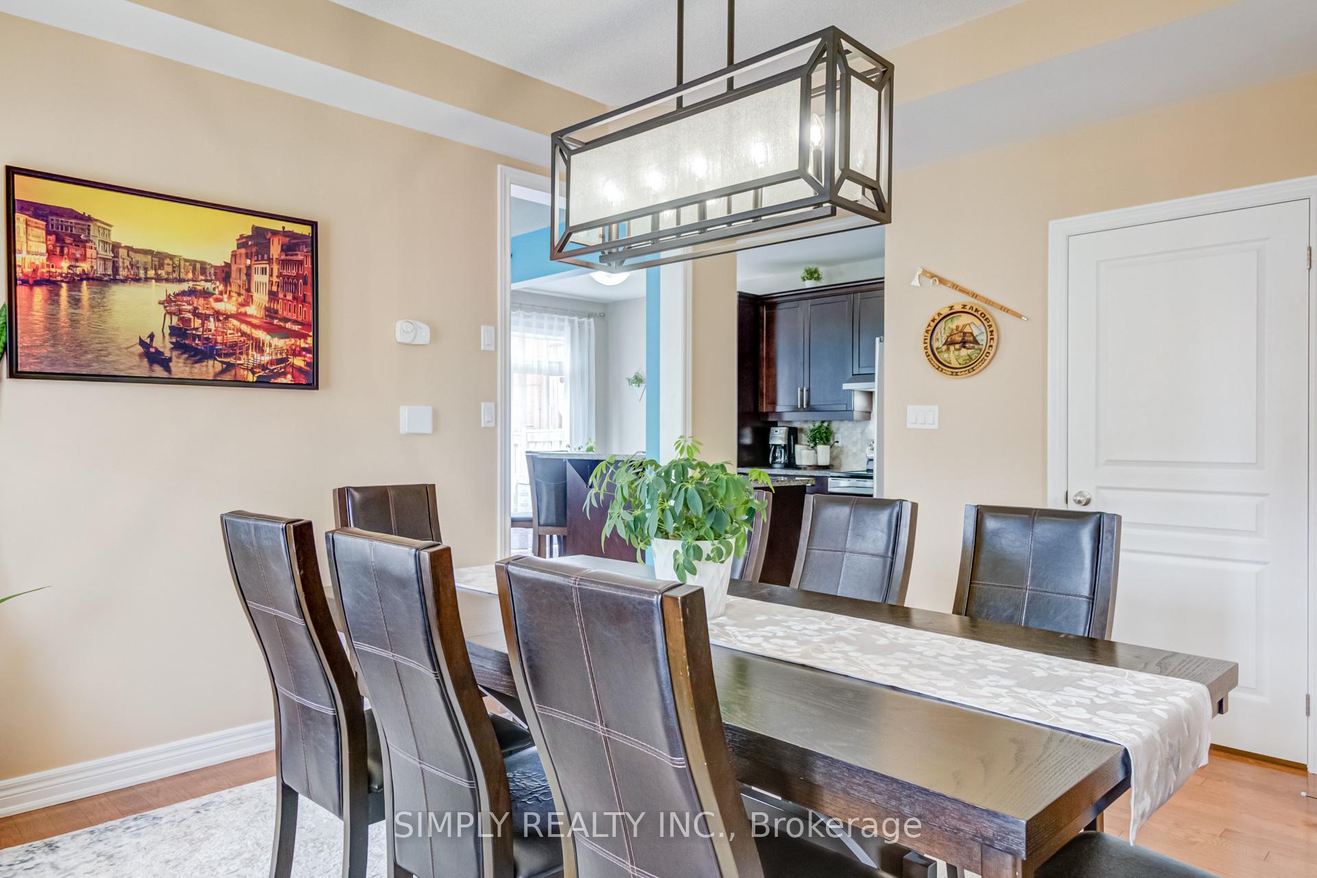 Photo 33 of 45 Humberstone Crescent, Brampton, Northwest Brampton — HOMEH