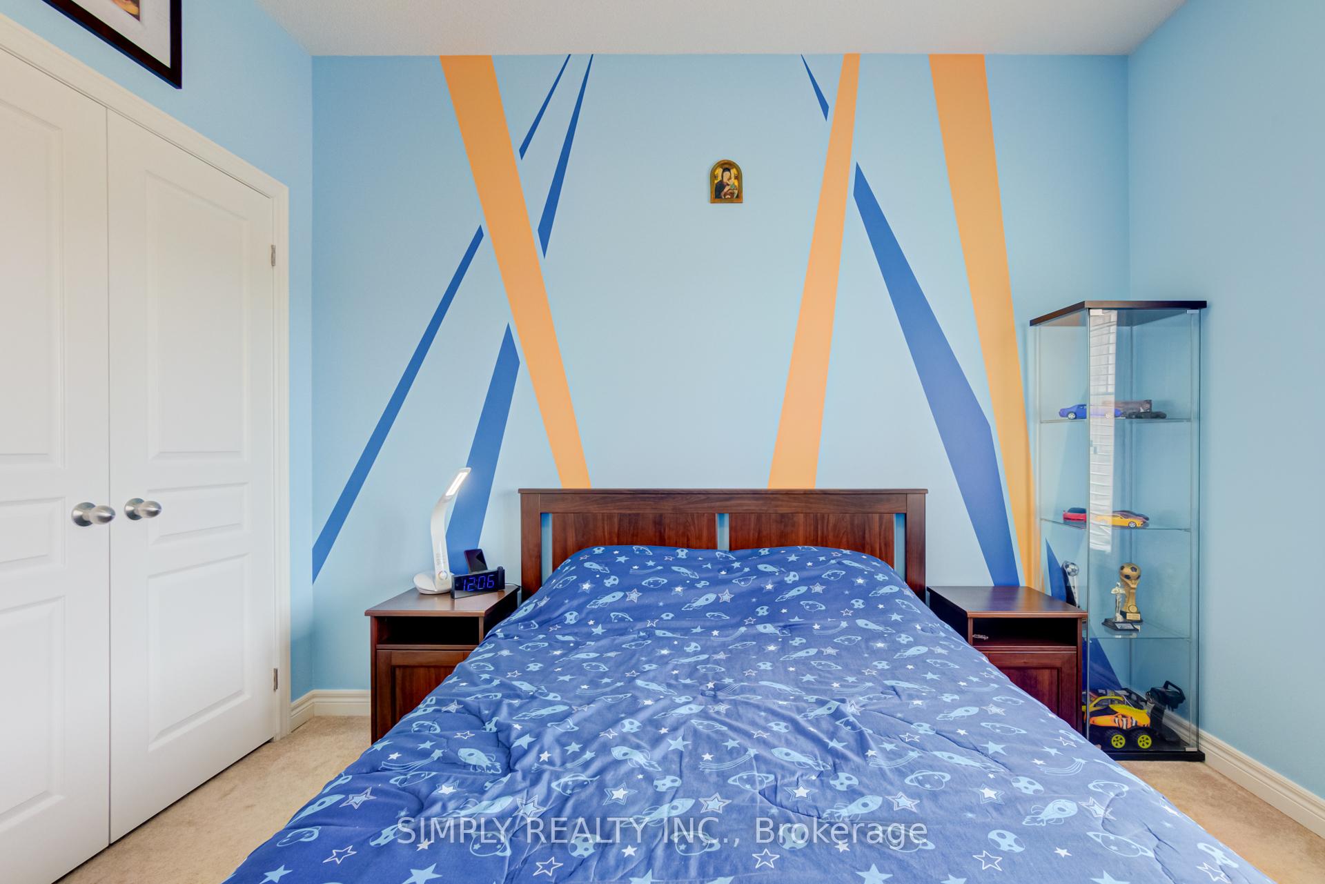 Photo 59 of 45 Humberstone Crescent, Brampton, Northwest Brampton — HOMEH
