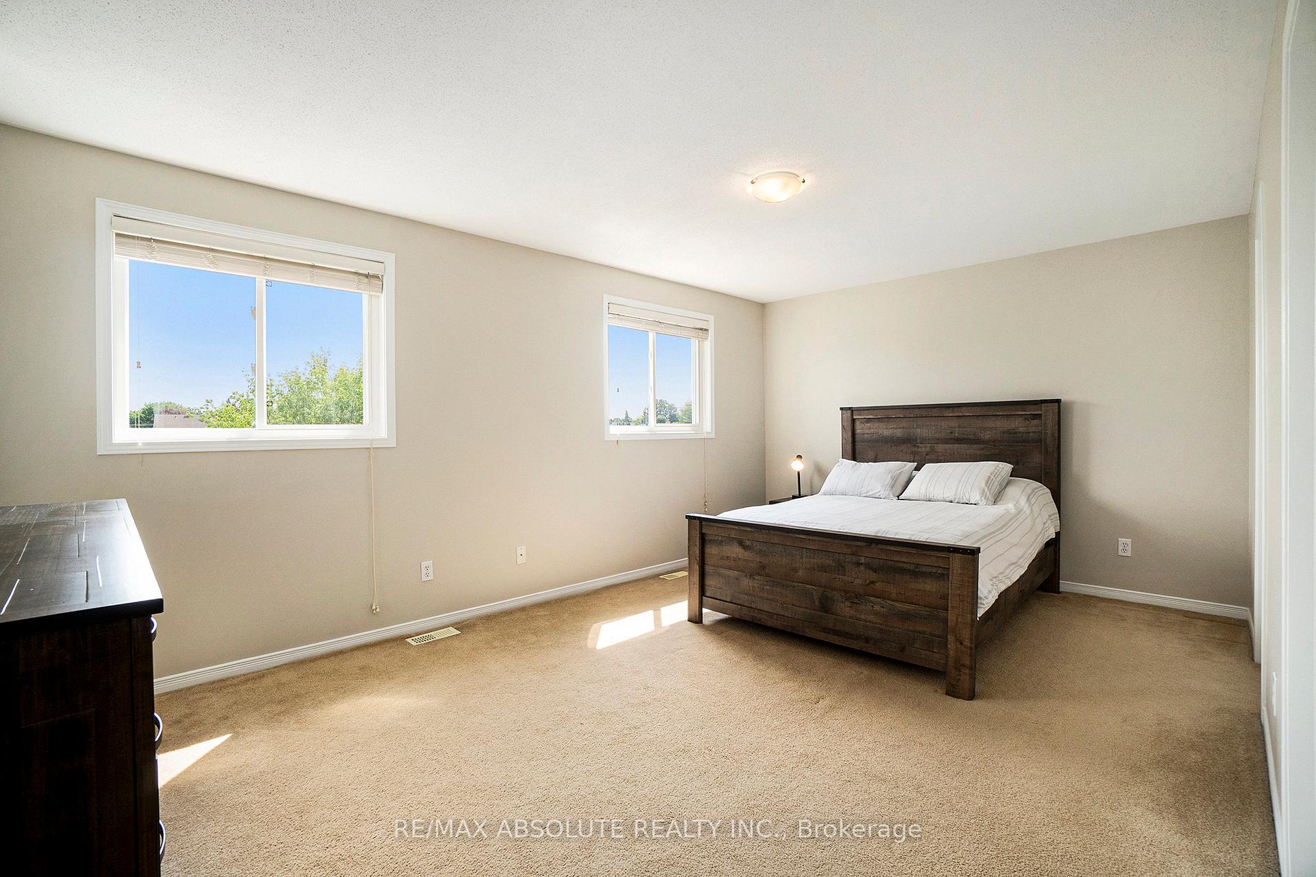 Photo 17 of 144 Lamplighters Drive, Ottawa, Barrhaven - Cedargrove/Fraserdale — HOMEH