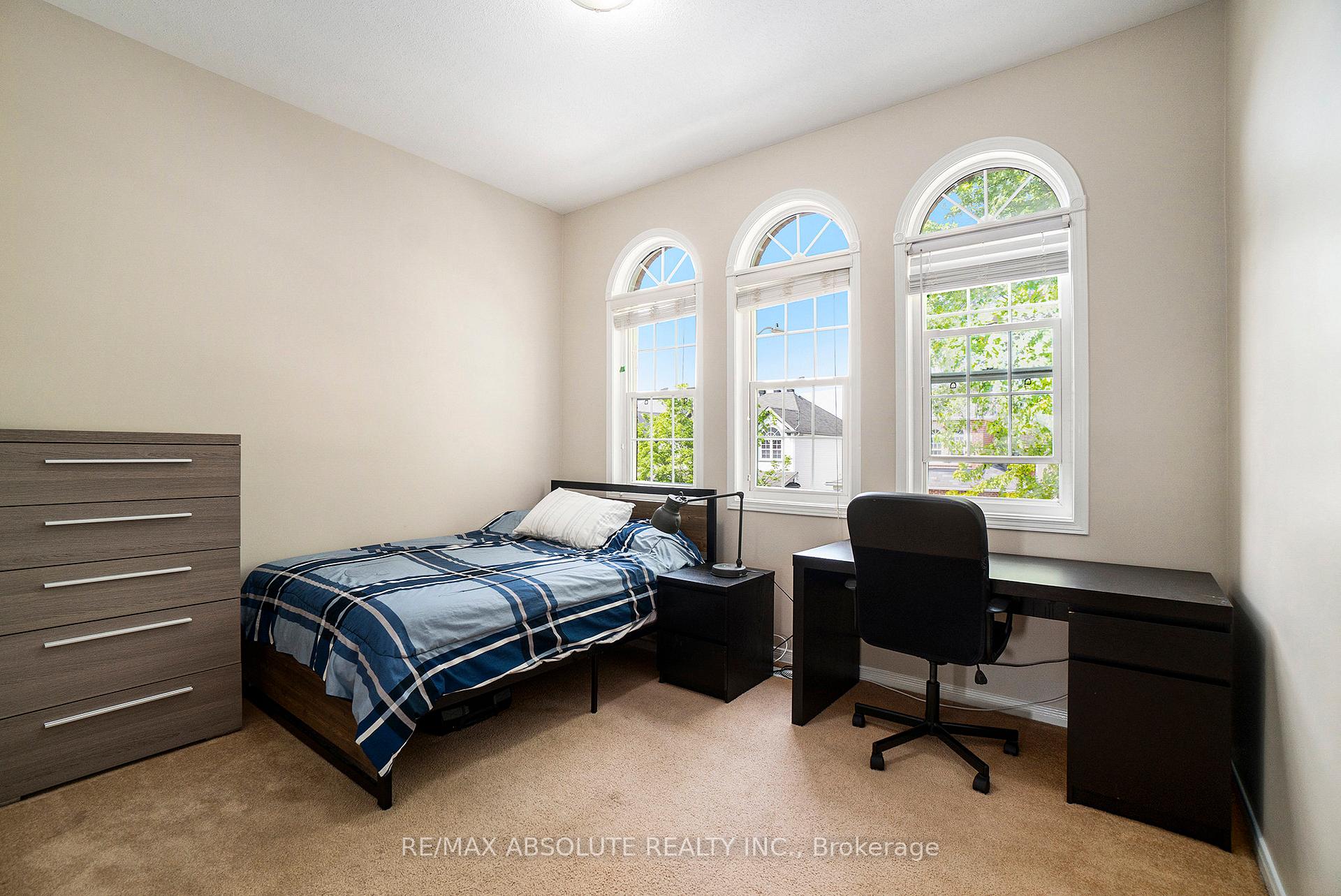 Photo 18 of 144 Lamplighters Drive, Ottawa, Barrhaven - Cedargrove/Fraserdale — HOMEH