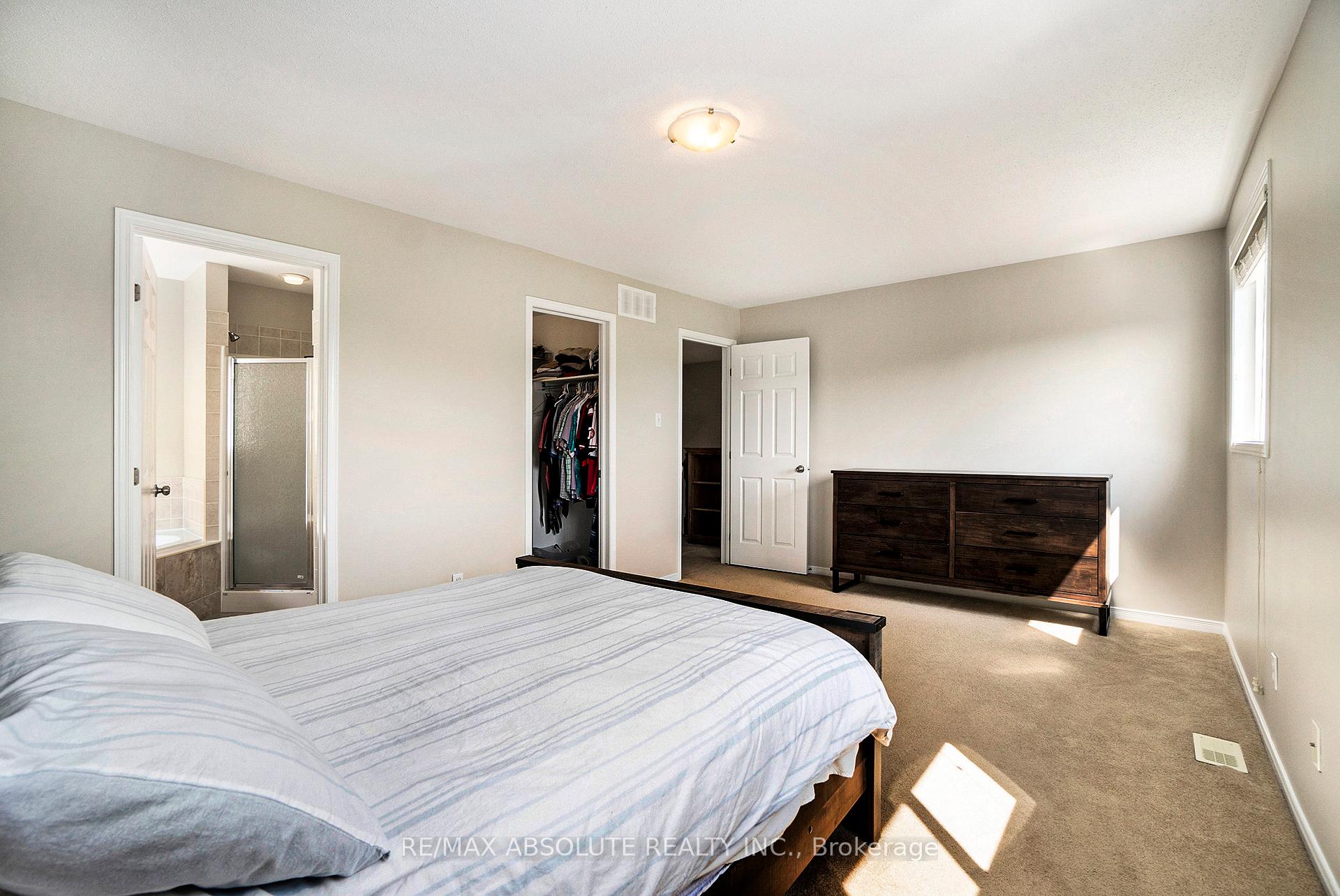 Photo 19 of 144 Lamplighters Drive, Ottawa, Barrhaven - Cedargrove/Fraserdale — HOMEH