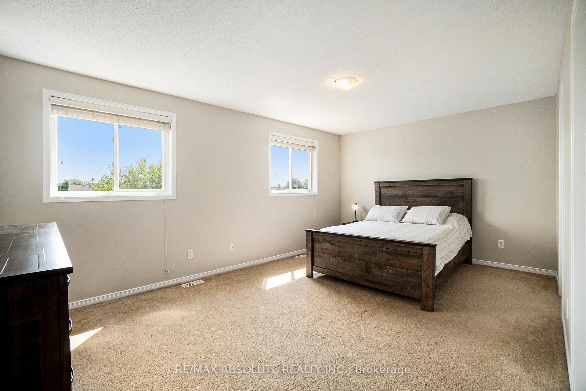 Photo 20 of 144 Lamplighters Drive, Ottawa, Barrhaven - Cedargrove/Fraserdale — HOMEH