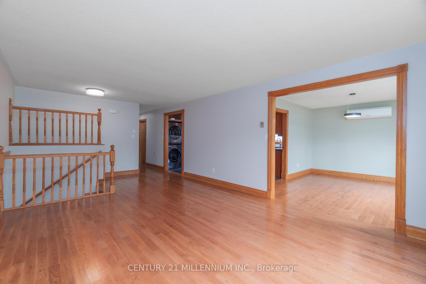 Photo 7 of 338 Walnut Street, Collingwood — HOMEH