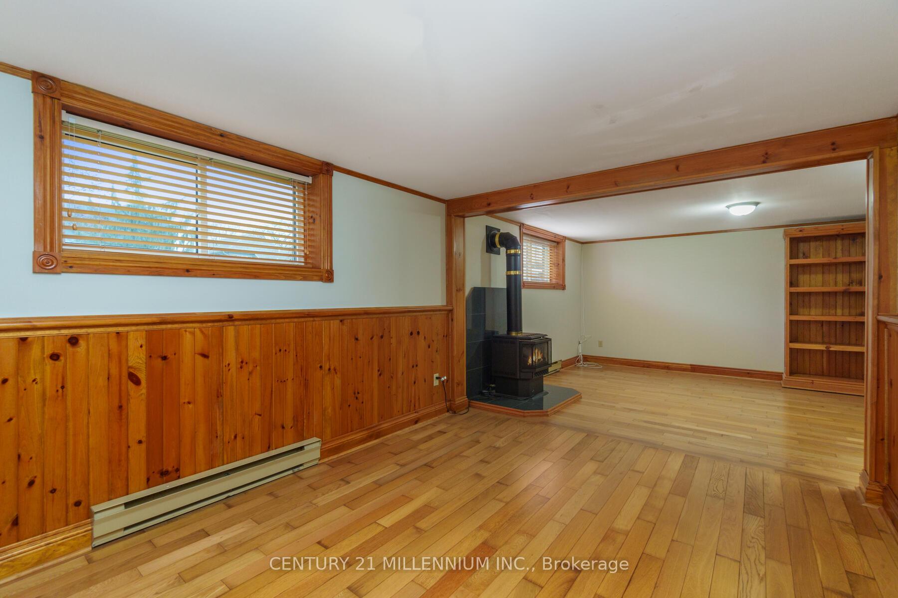 Photo 35 of 338 Walnut Street, Collingwood — HOMEH
