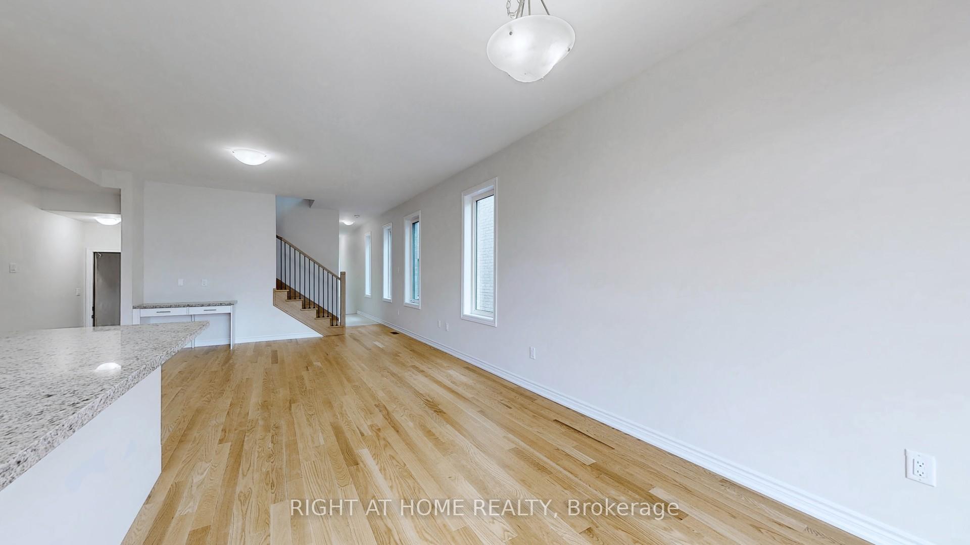 Photo 7 of 2086 Coppenwood Common, Burlington, Tyandaga — HOMEH