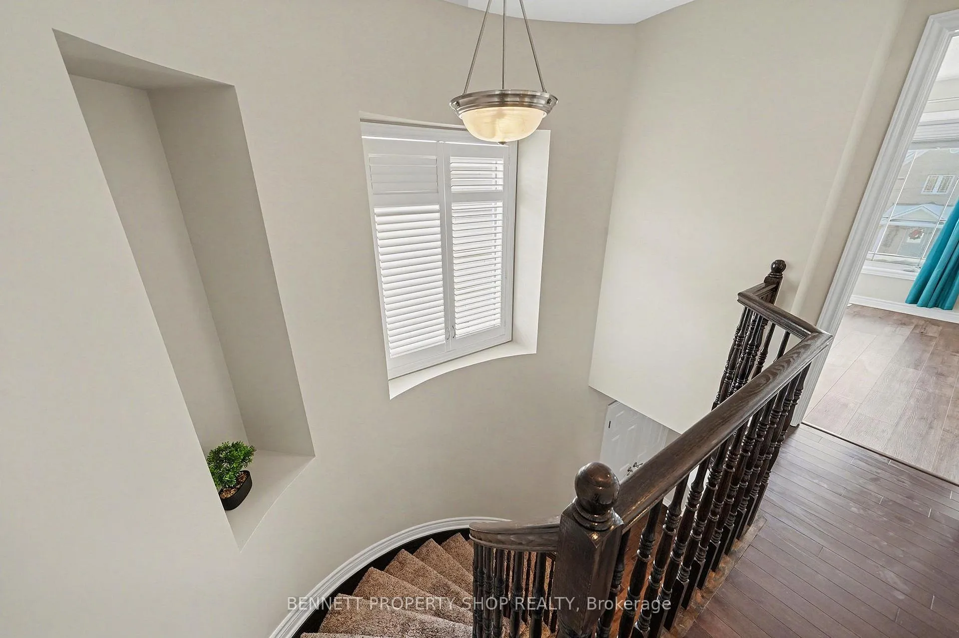 Photo 13 of 164 Tacom Circle, Ottawa, Barrhaven - Strandherd — HOMEH