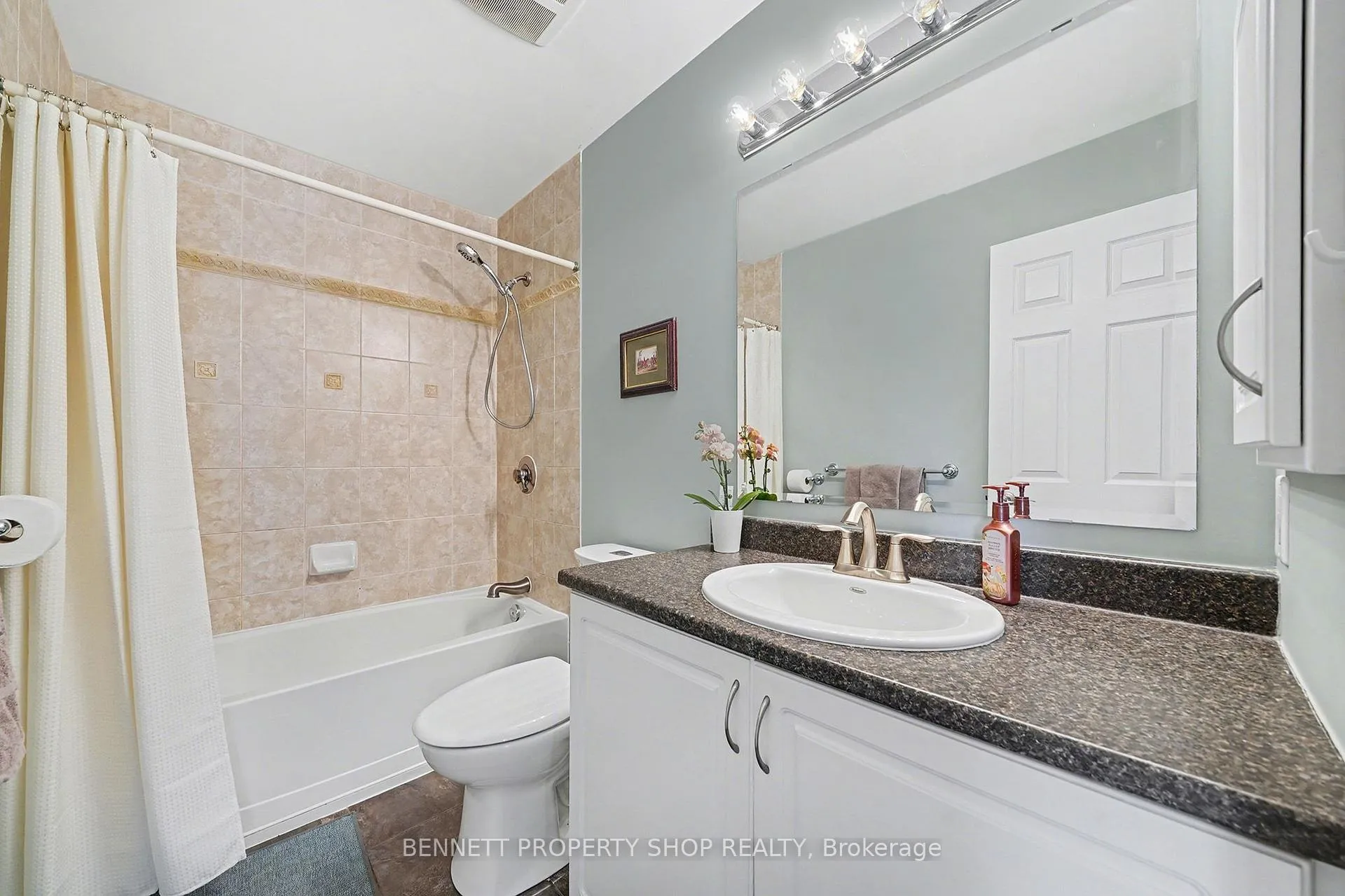 Photo 18 of 164 Tacom Circle, Ottawa, Barrhaven - Strandherd — HOMEH