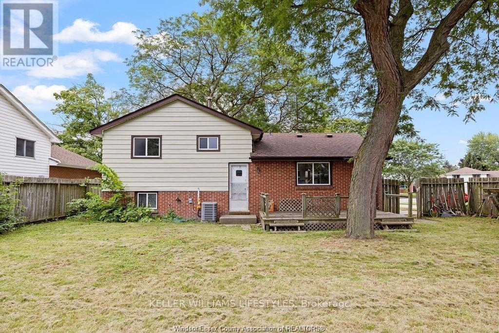 Photo 18 of 5440 Lyndon Court, Windsor — HOMEH