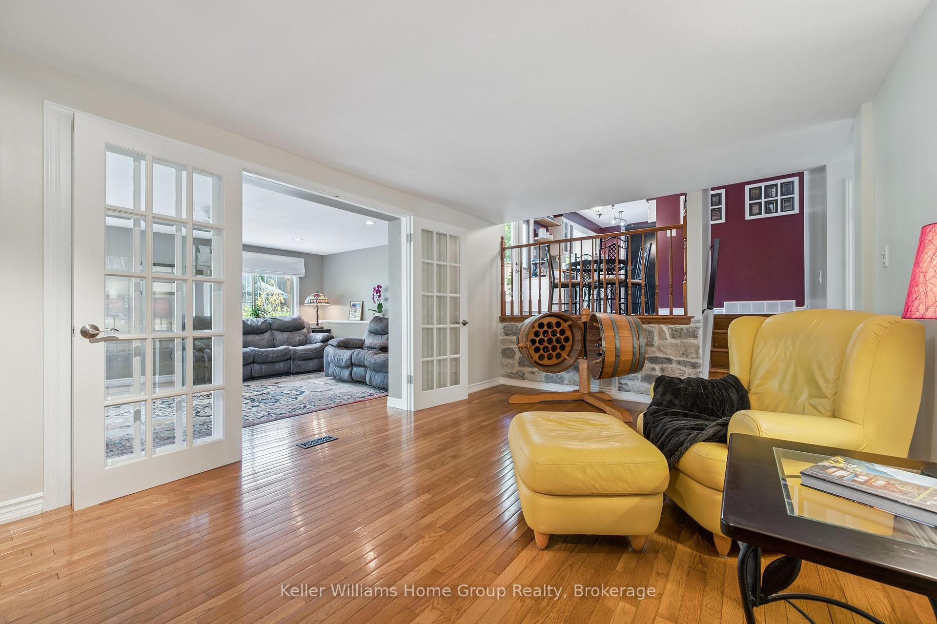 Photo 8 of 29 Shadybrook Crescent, Guelph, Kortright West — HOMEH