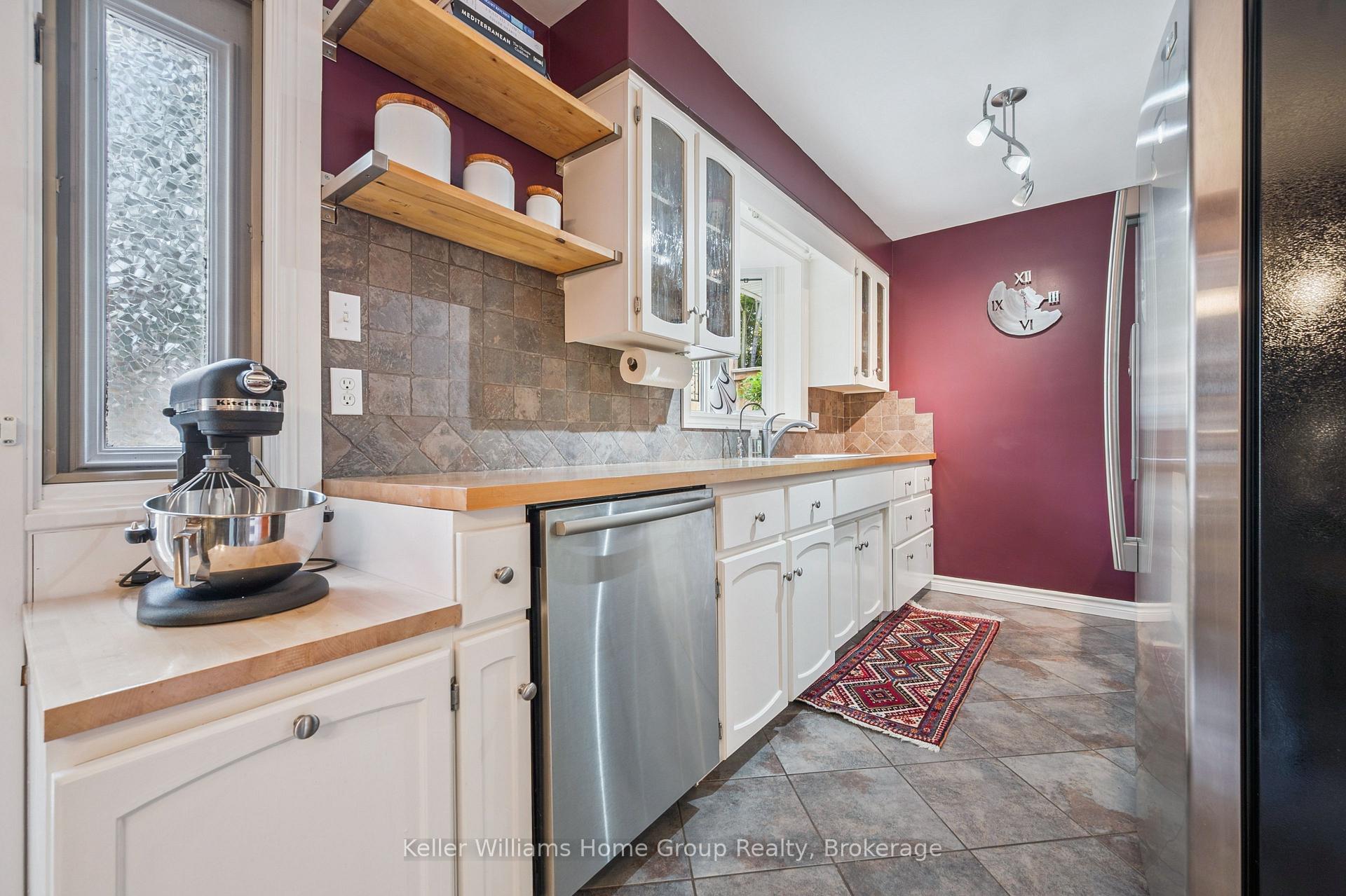 Photo 17 of 29 Shadybrook Crescent, Guelph, Kortright West — HOMEH