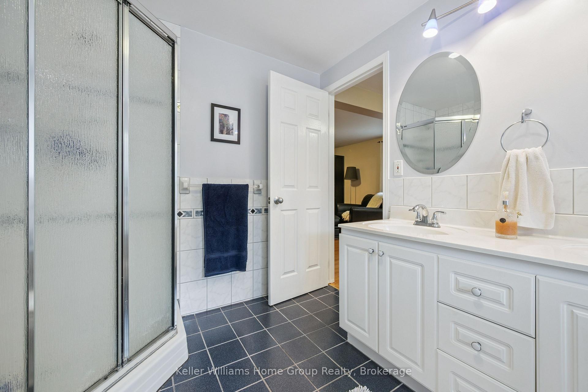 Photo 27 of 29 Shadybrook Crescent, Guelph, Kortright West — HOMEH