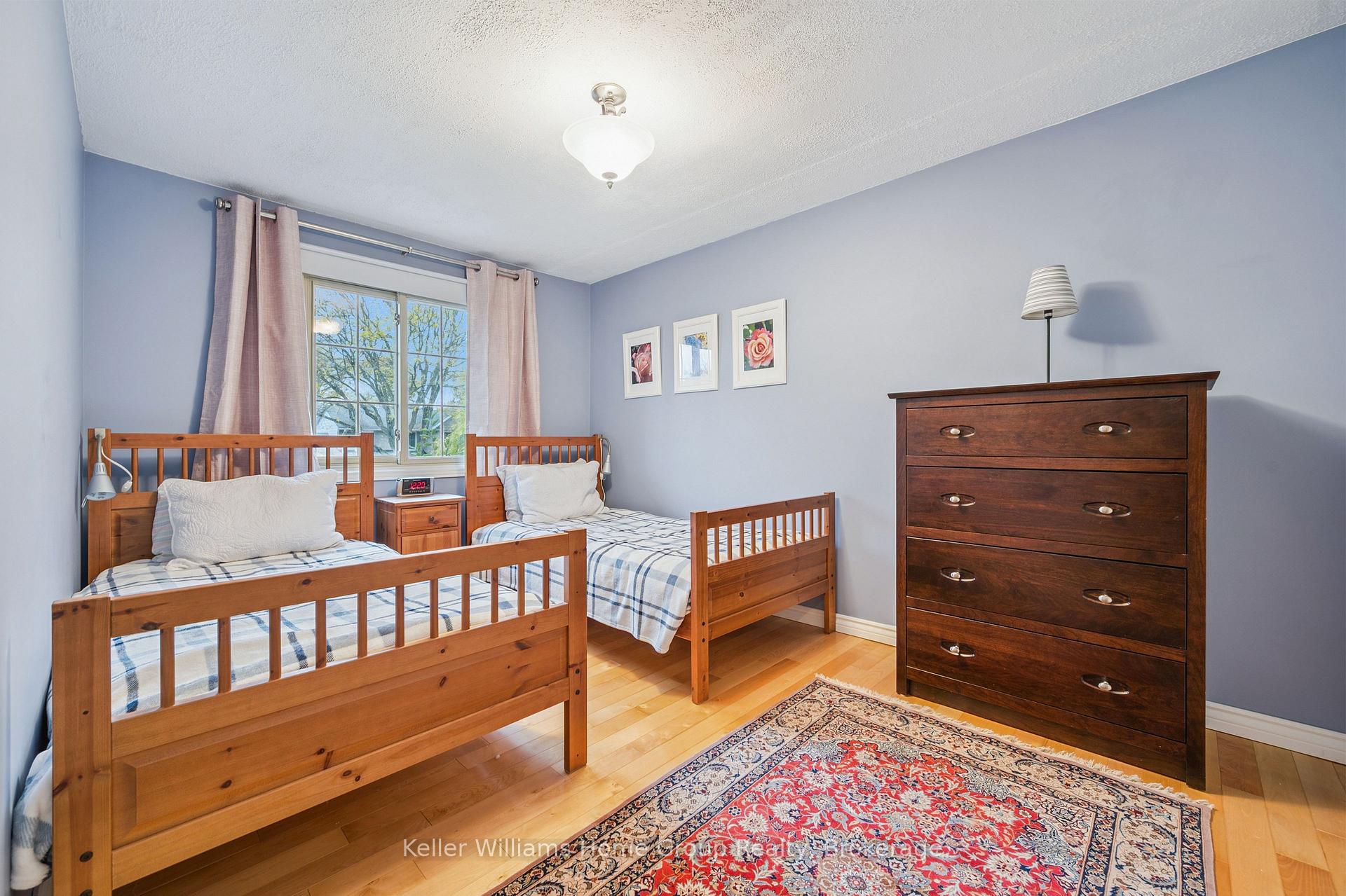 Photo 28 of 29 Shadybrook Crescent, Guelph, Kortright West — HOMEH