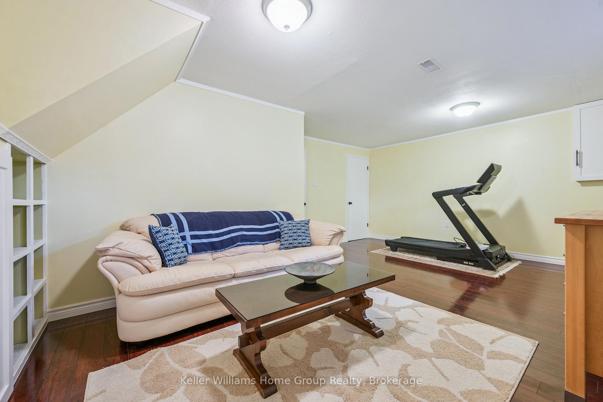 Photo 32 of 29 Shadybrook Crescent, Guelph, Kortright West — HOMEH