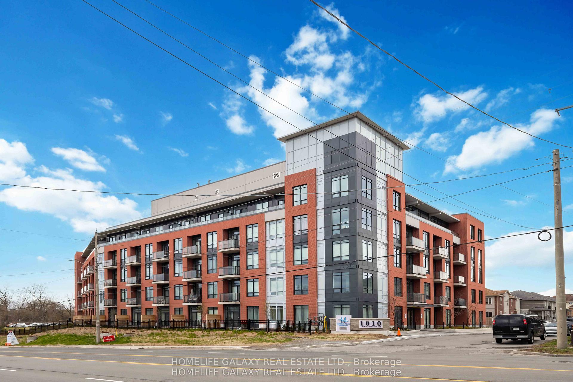 Front of Unit 204, 1010 Dundas Street E