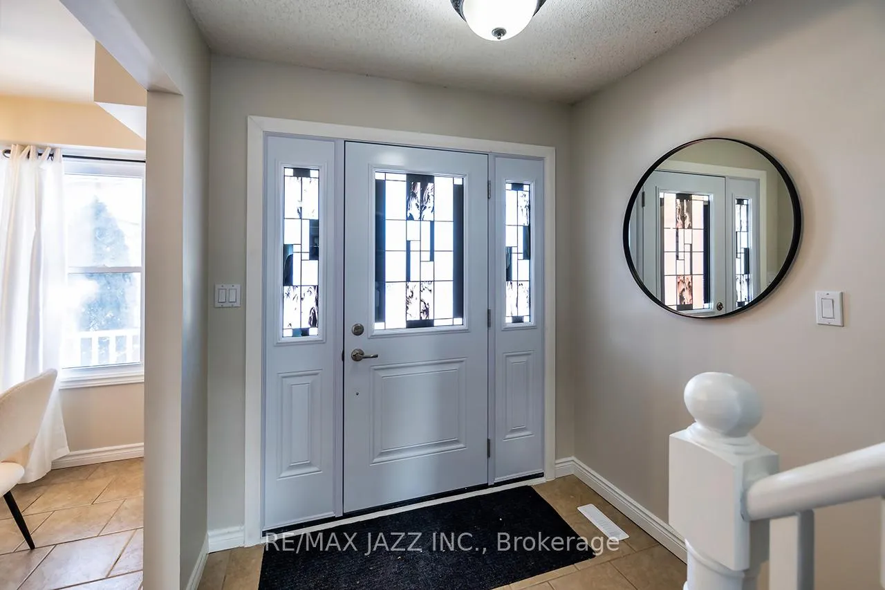 Photo 6 of 38 Newport Avenue, Clarington, Courtice — HOMEH