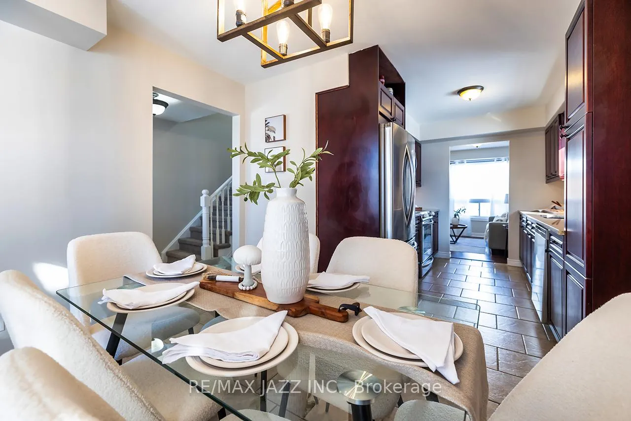 Photo 10 of 38 Newport Avenue, Clarington, Courtice — HOMEH