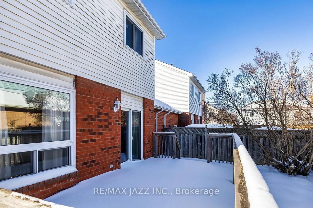 Photo 24 of 38 Newport Avenue, Clarington, Courtice — HOMEH
