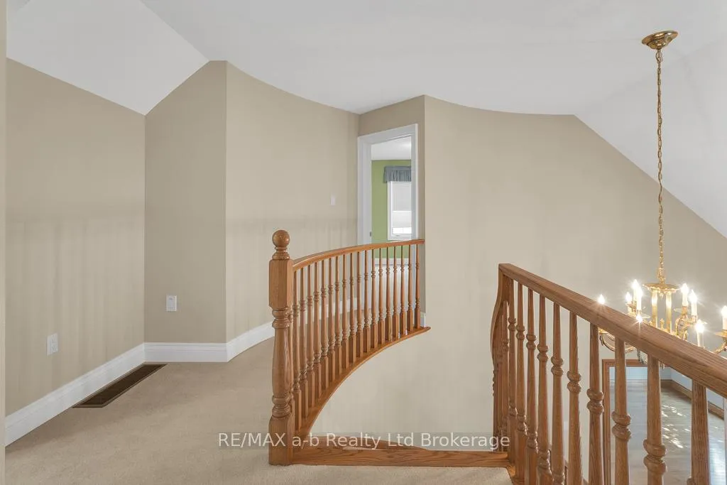 Photo 23 of 21 Windemere Avenue, Tillsonburg — HOMEH