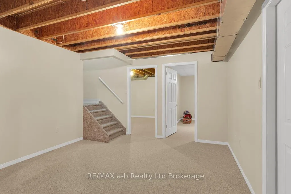 Photo 27 of 21 Windemere Avenue, Tillsonburg — HOMEH