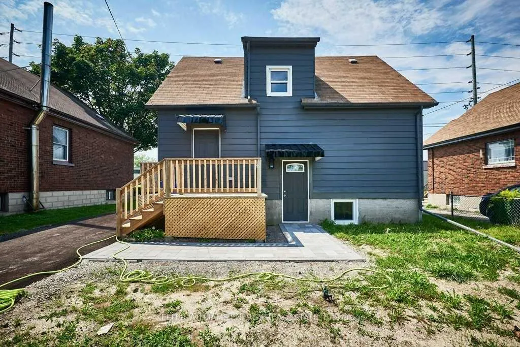 Photo 2 of Unit Bsmt, 831 Ritson Road S, Oshawa, Lakeview — HOMEH