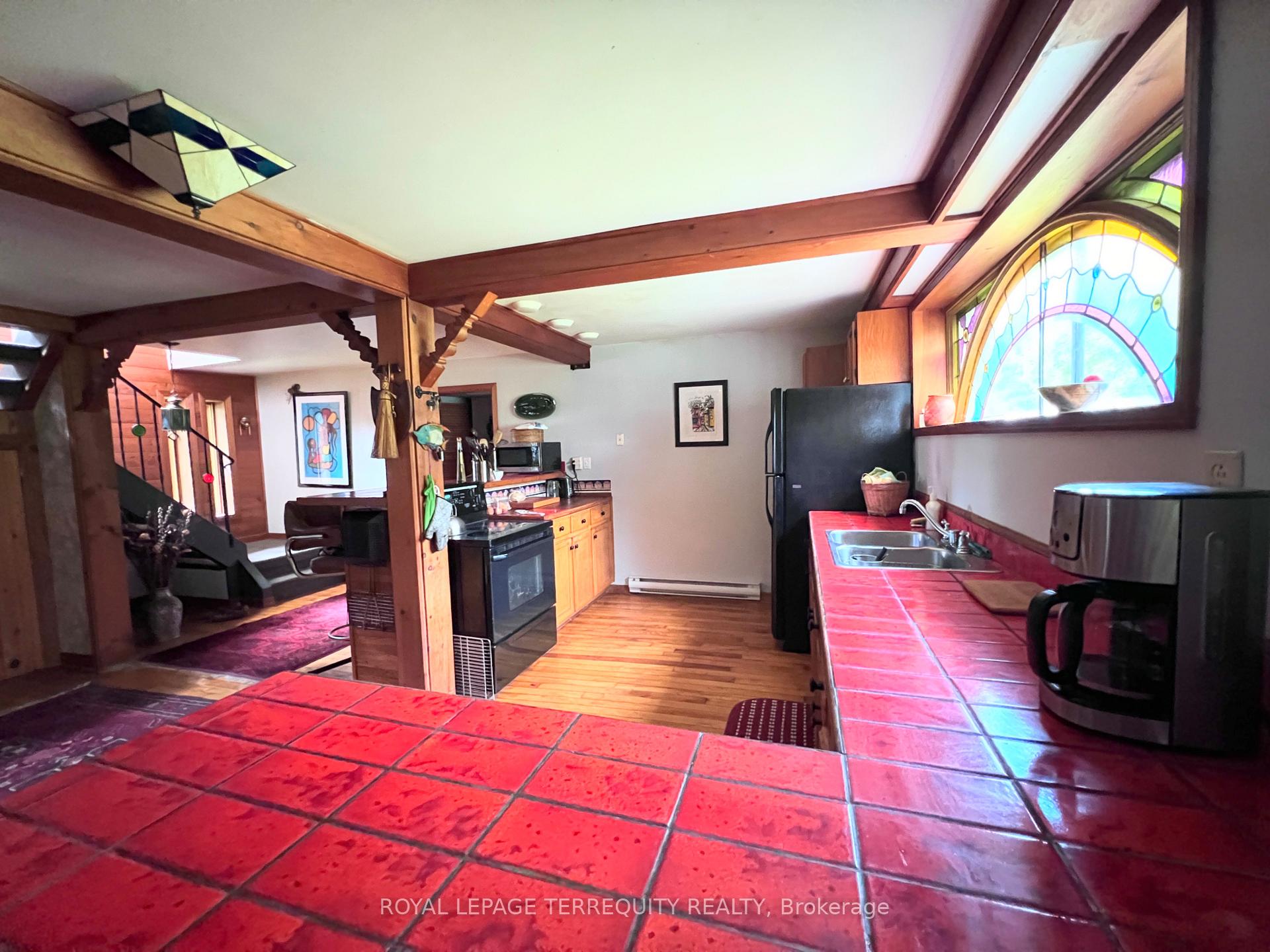 Photo 3 of 345 Hoskin Road, Belleville, Thurlow Ward — HOMEH