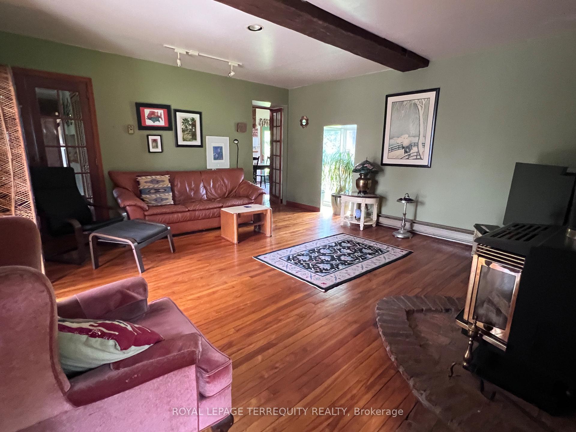 Photo 14 of 345 Hoskin Road, Belleville, Thurlow Ward — HOMEH