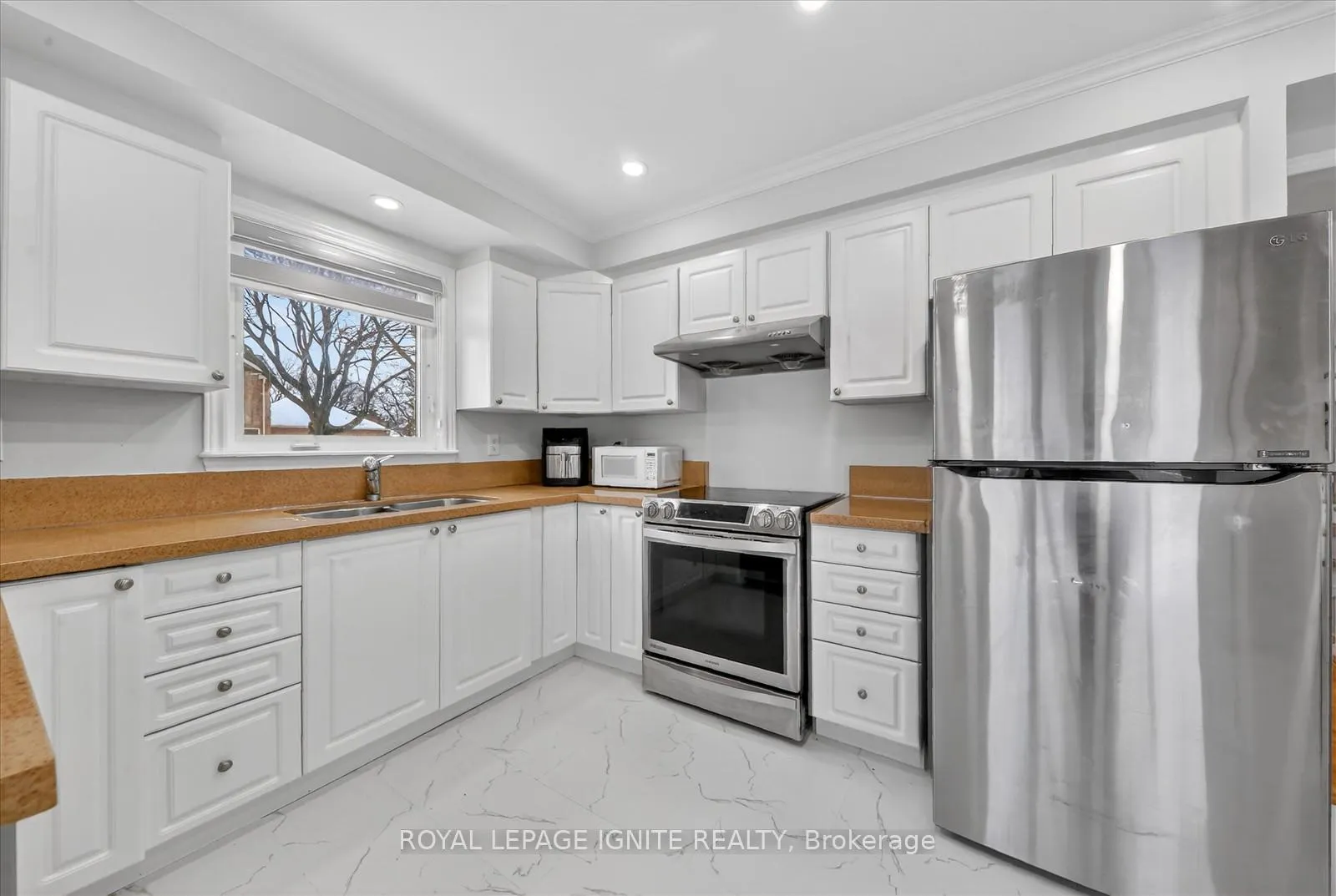 Photo 18 of 4 Millington Crescent, Ajax, Central — HOMEH