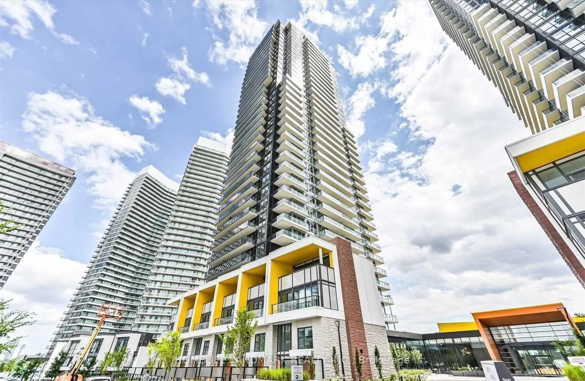 Front of Unit 806, 95 Mcmahon Drive