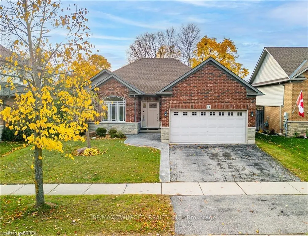 Front of 11 Irongate Drive