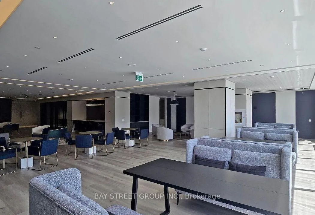 Photo 18 of Unit 329, 50 Upper Mall Way, Vaughan, Brownridge — HOMEH