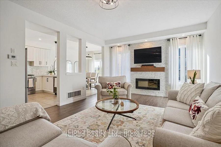 Photo 15 of 136 Dunrobin Lane, Grimsby, Grimsby Beach — HOMEH