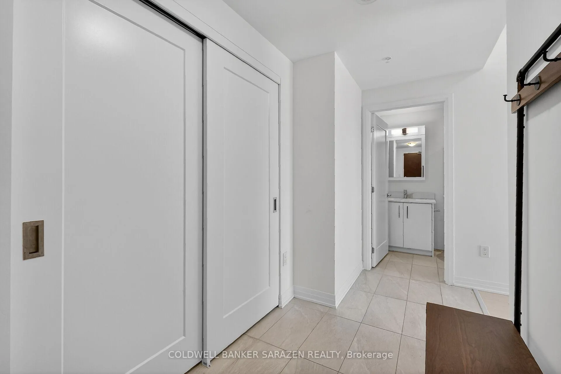 Photo 10 of Unit 802, 805 Carling Avenue, Ottawa, West Centre Town — HOMEH