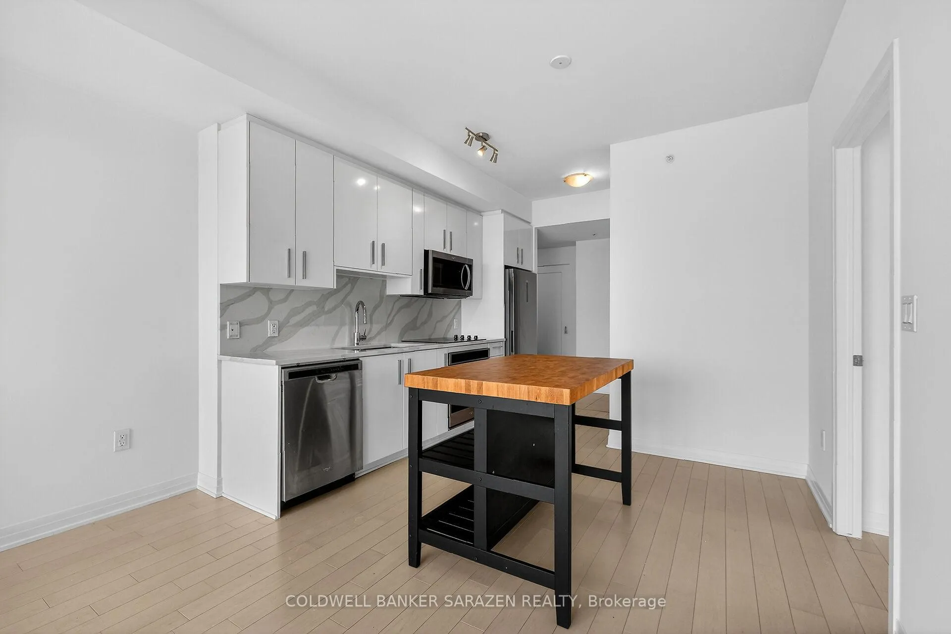 Photo 17 of Unit 802, 805 Carling Avenue, Ottawa, West Centre Town — HOMEH