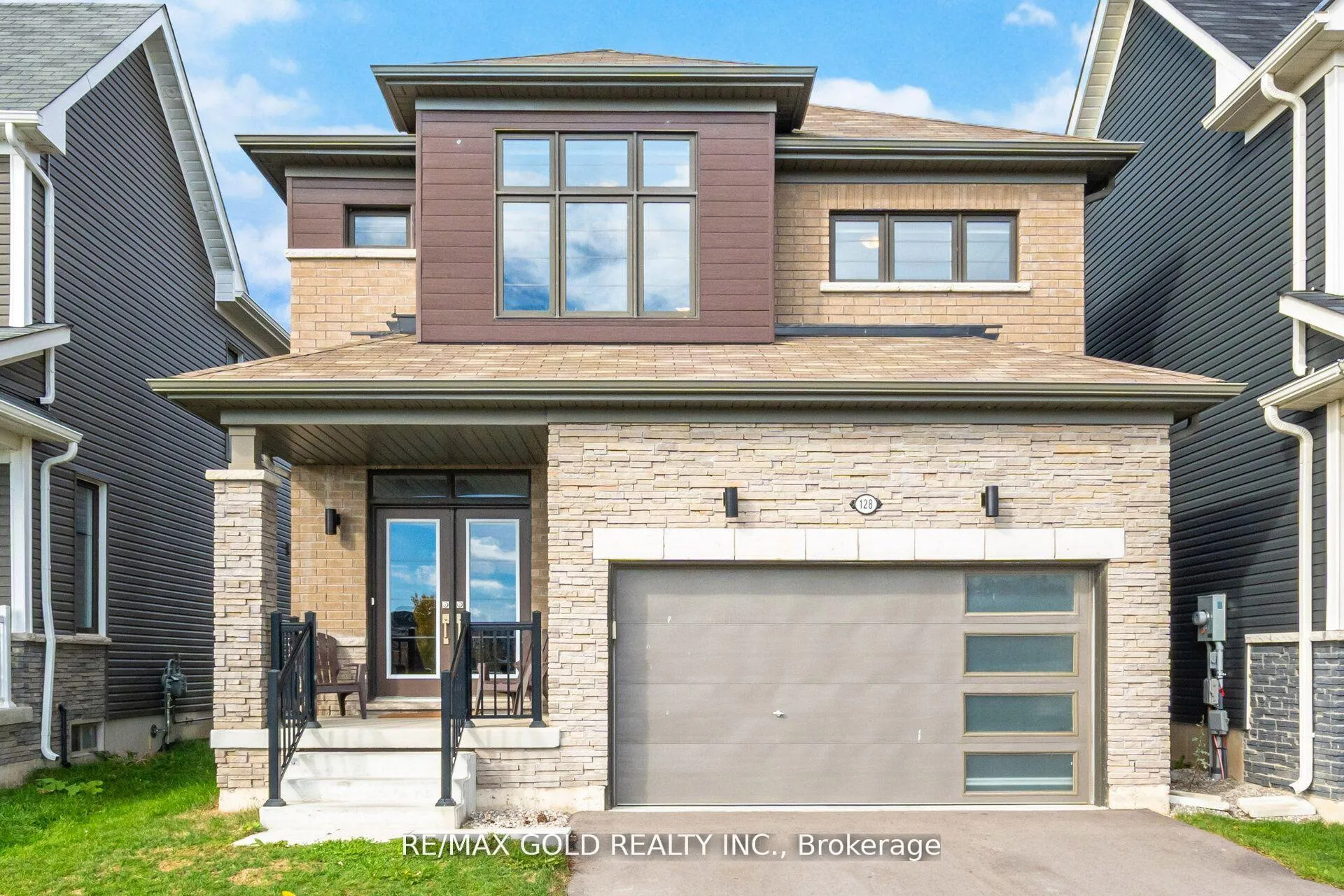 Photo 1 of 128 Whithorn Crescent, Haldimand — HOMEH