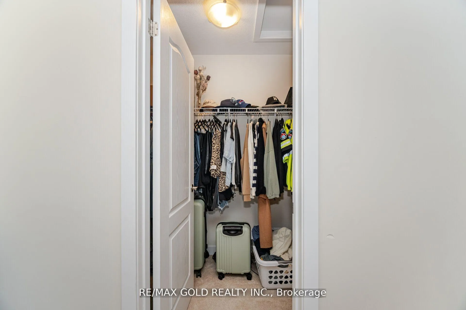 Photo 19 of 128 Whithorn Crescent, Haldimand — HOMEH