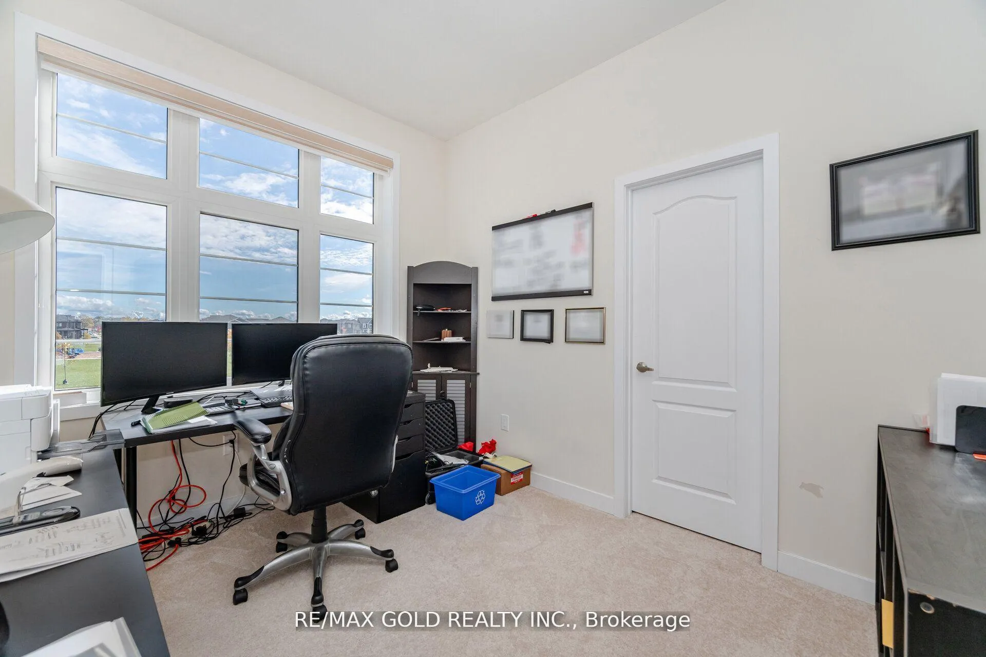 Photo 25 of 128 Whithorn Crescent, Haldimand — HOMEH