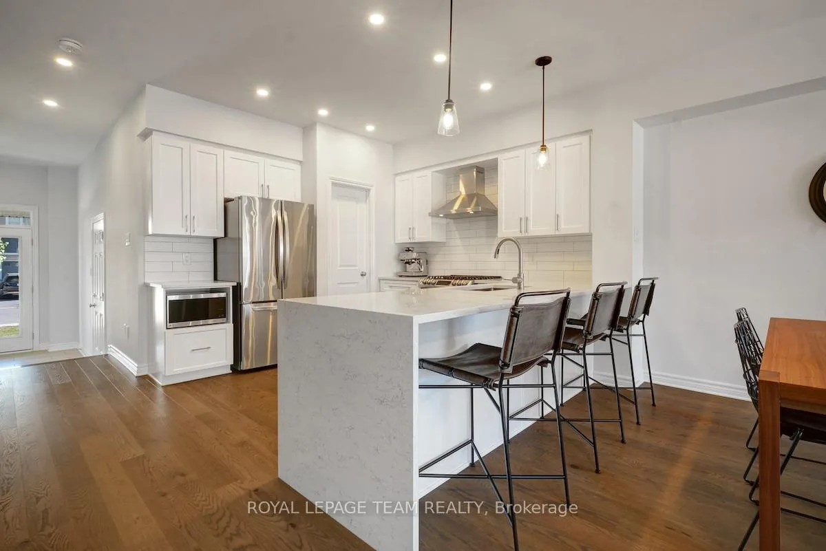 Photo 7 of 807 Clapham Terrace, Ottawa, Stittsville (South) — HOMEH