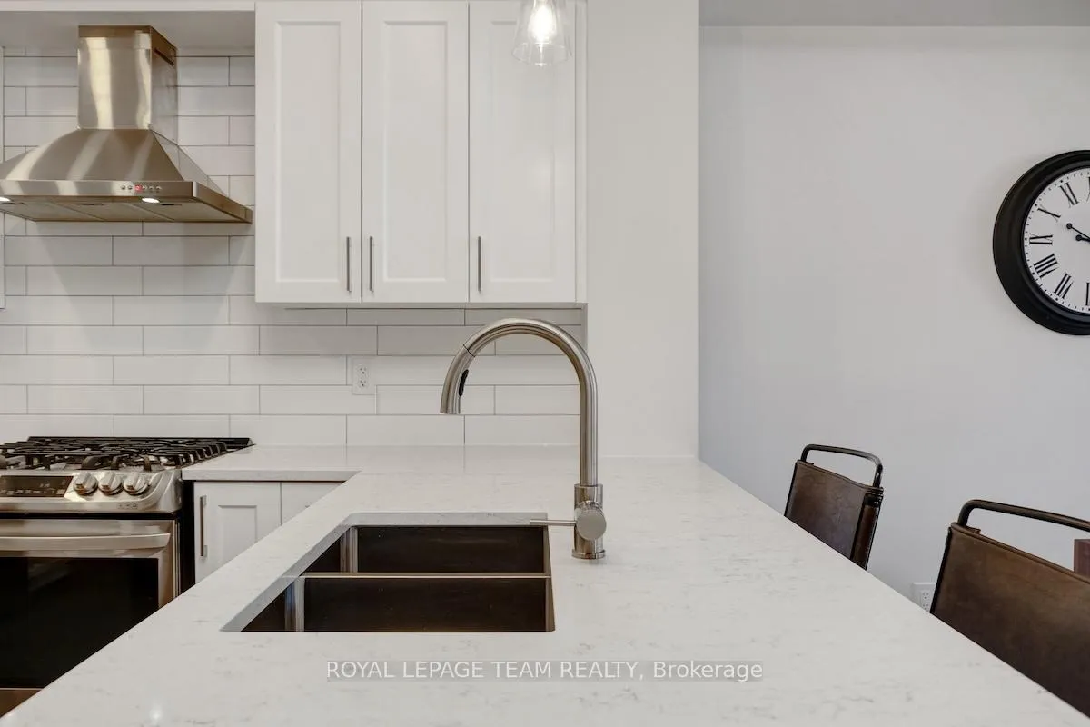Photo 12 of 807 Clapham Terrace, Ottawa, Stittsville (South) — HOMEH