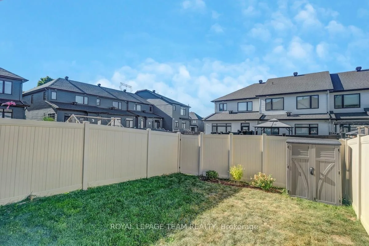 Photo 45 of 807 Clapham Terrace, Ottawa, Stittsville (South) — HOMEH