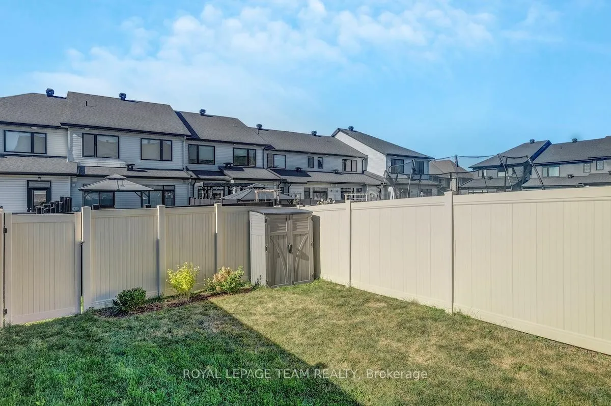 Photo 46 of 807 Clapham Terrace, Ottawa, Stittsville (South) — HOMEH