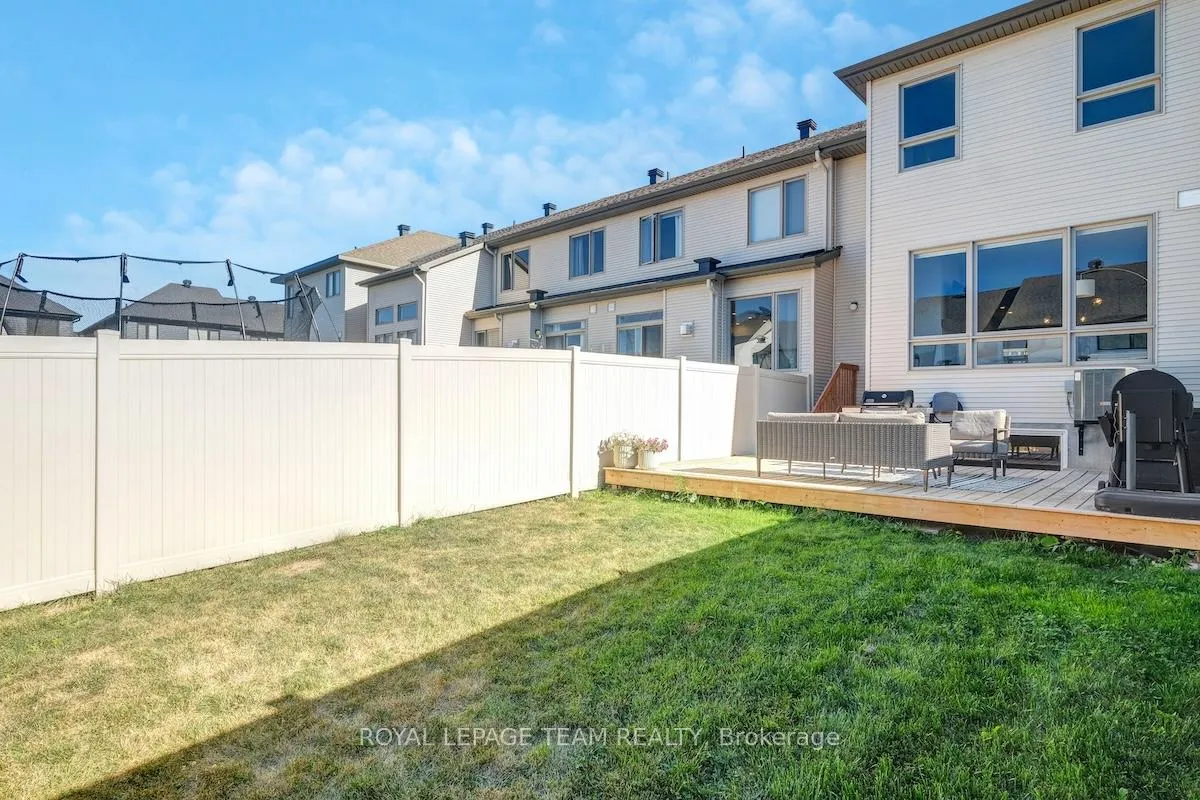Photo 47 of 807 Clapham Terrace, Ottawa, Stittsville (South) — HOMEH