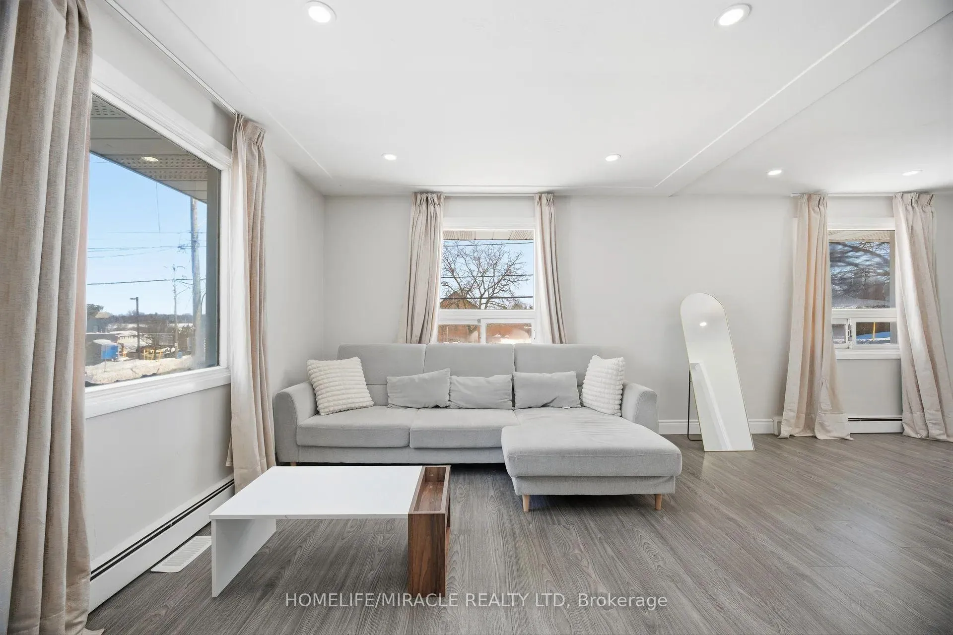 Photo 11 of 290 Lincoln Road, Waterloo, Lincoln Heights — HOMEH