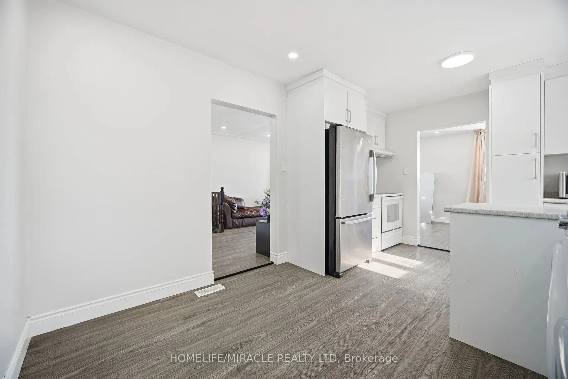 Photo 21 of 290 Lincoln Road, Waterloo, Lincoln Heights — HOMEH