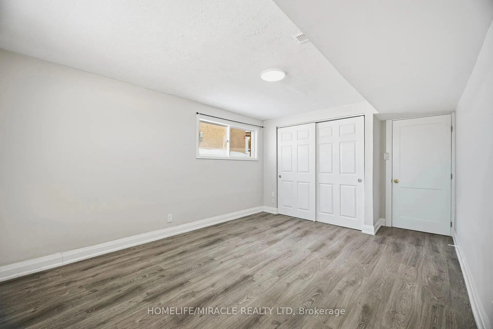 Photo 42 of 290 Lincoln Road, Waterloo, Lincoln Heights — HOMEH