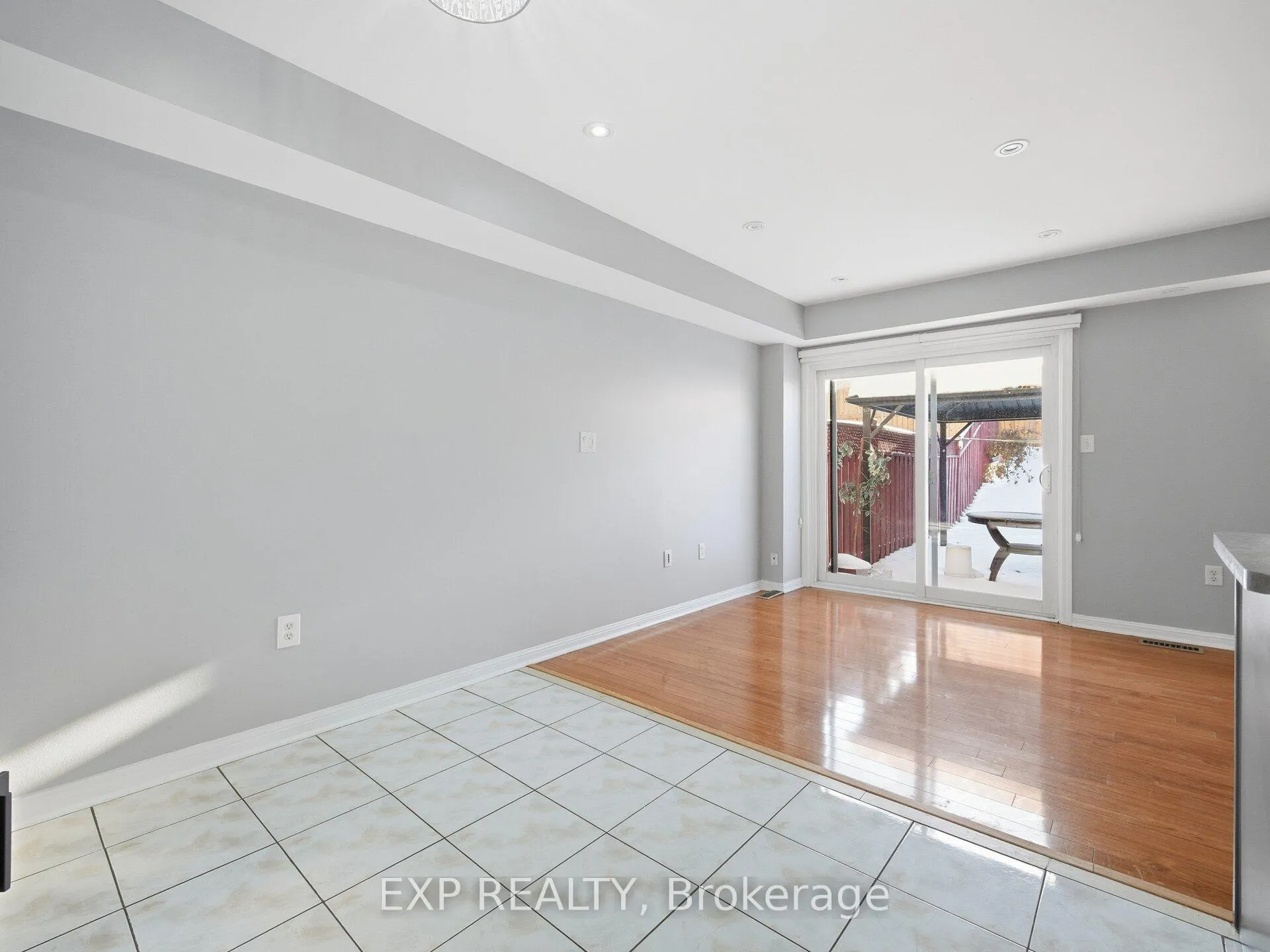 Photo 14 of 48 Mount Ranier Crescent, Brampton, Sandringham-Wellington — HOMEH